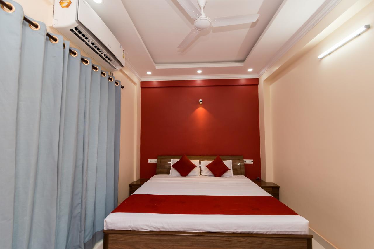 فندق Oyo 8818 Coral Residency Newtown Liluāh المظهر الخارجي الصورة